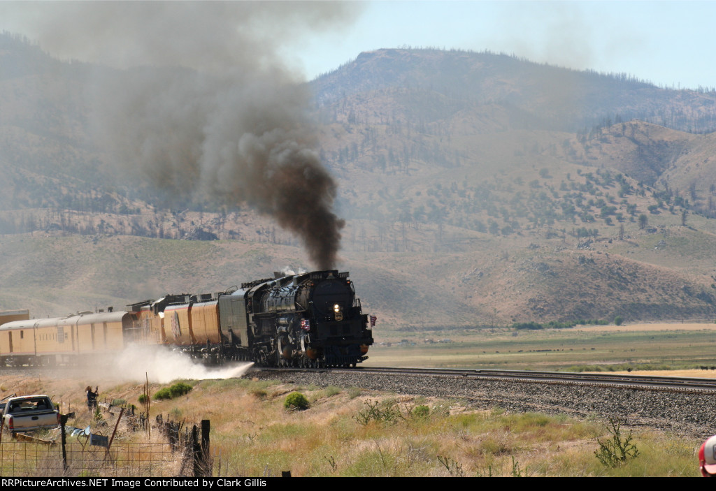 UP 4014 heading to Portola.